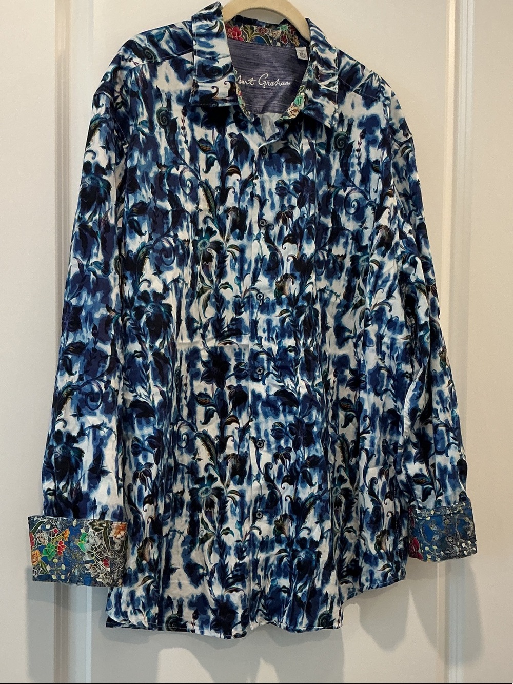 Robert Graham Flip Cuff Button-Down Shirt